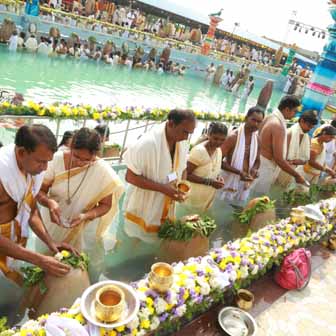sahasra-linga-abhishekam